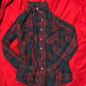 Navy blue and burgandy flannel.